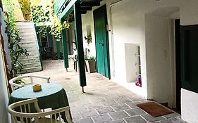Apartment Mit 1 Schlafzimmer In Altstadthaus